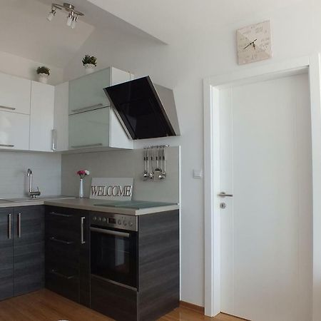 Apartment Silvija Novalja Zewnętrze zdjęcie